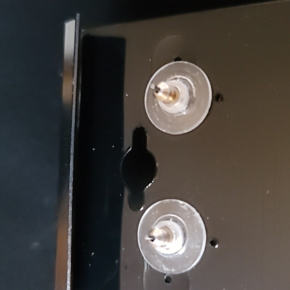 Vintage BETSEY JOHNSON Leaping Leopards Pink Bow & Lucite Leopard Ball Earrings. - Picture 6 of 6